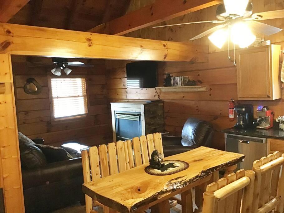 Dollywood-Brand New Dancing Bear 4 Villa พิเจนฟอร์จ ภายนอก รูปภาพ